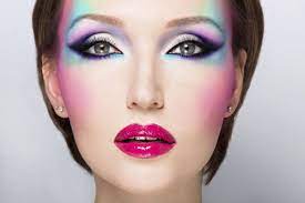 5 Tendencias de Maquillaje para Deslumbrar en Cualquier Ocasión